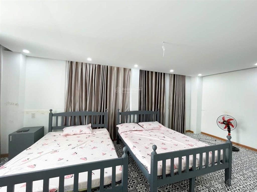 Mini căn hộ 6,5 tầng có thang máy, hẻm nguyễn thiện thuật phố tây * giá 8,6 tỷ