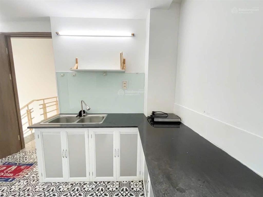 Mini căn hộ 6,5 tầng có thang máy, hẻm nguyễn thiện thuật phố tây * giá 8,6 tỷ