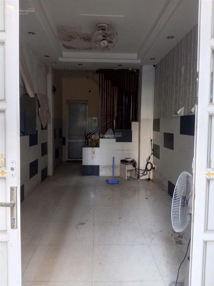 Nhà 5 tầng đang kinh doanh 6 phòng  hẻm quân trấn, hùng vương. giá 7,5 tỷ