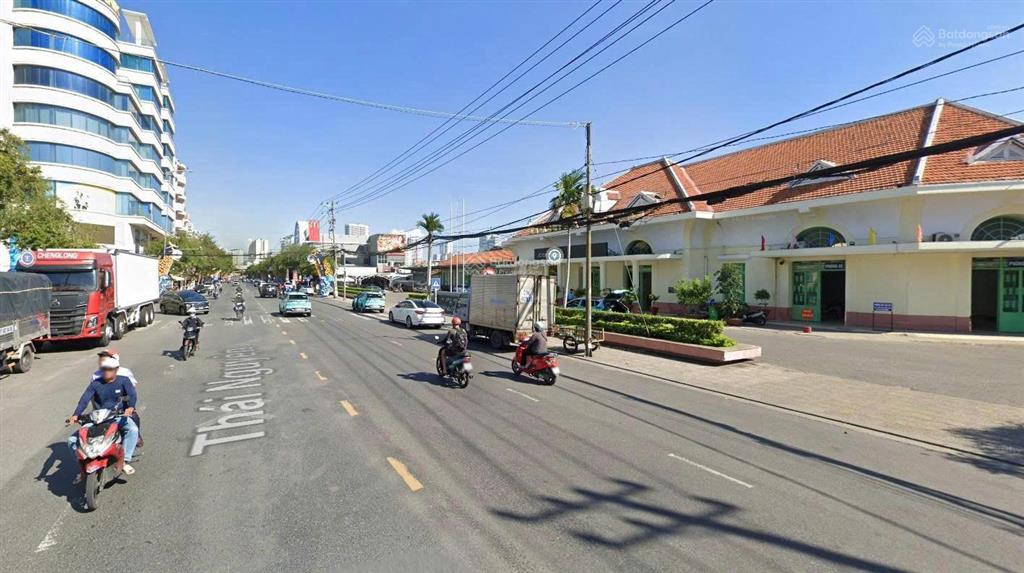 Nhà 3,5 tầng thái nguyên, đối diện ga nha trang, cách biển trần phú 1,3km. giá 21 tỷ