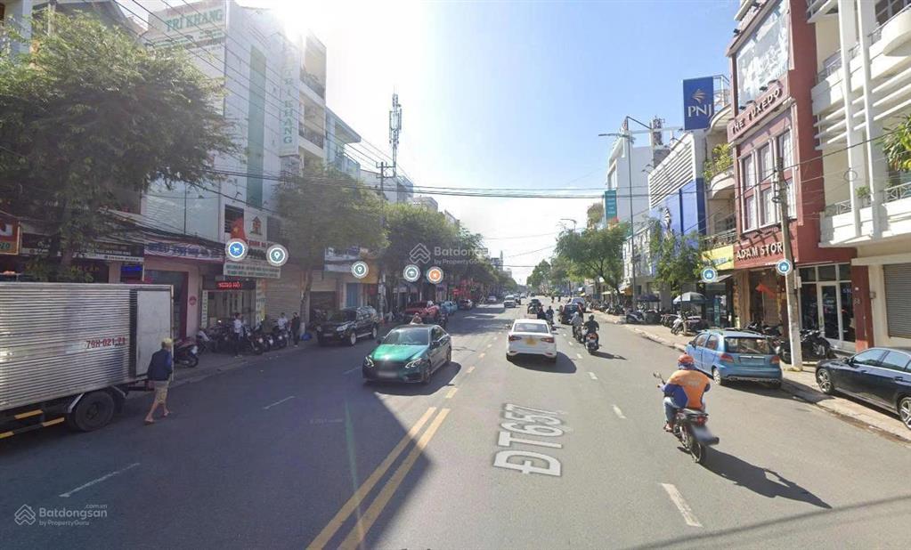 Nhà 3,5 tầng thái nguyên, đối diện ga nha trang, cách biển trần phú 1,3km. giá 21 tỷ
