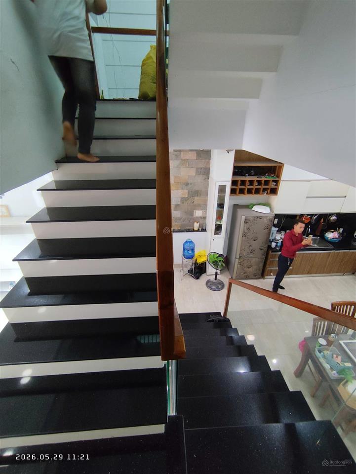 Nhà 3 tầng mặt tiền đường quảng đức  cực hiếm  gần sát đường mai xuân thưởng. giá 8,5 tỷ
