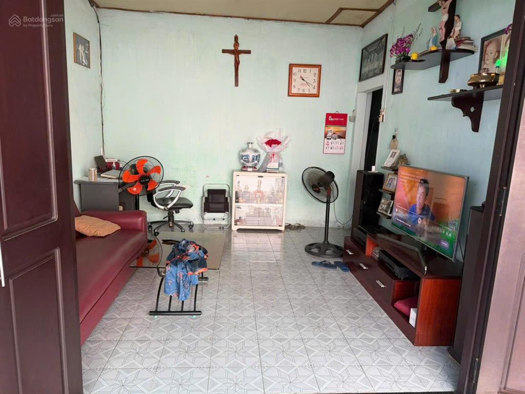 Nhà đặng tất, hẻm xe máy cách biển hòn chồng 350m. giá 6 tỷ