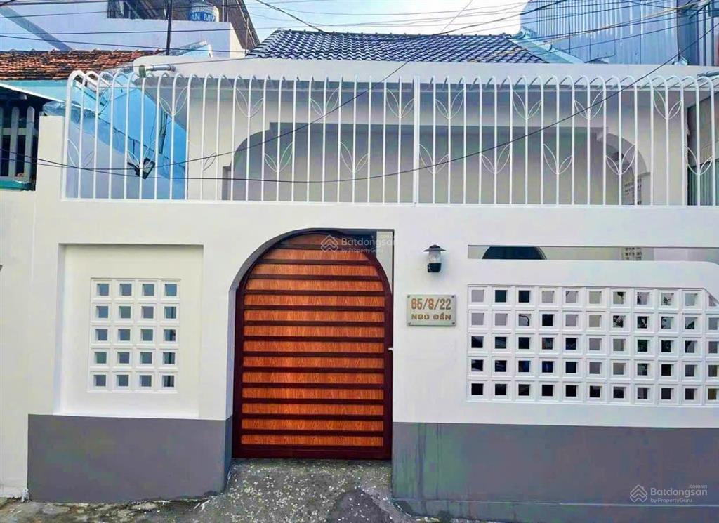 Nhà 1,5 tầng mới xây  ngang 6m sát ngô đến tầm 30m, giá 4,5 tỷ