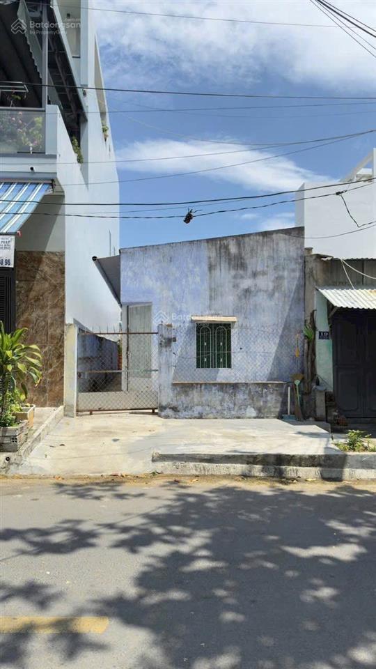 Đất đường đặng nguyên cẩn  đối diện trường tiểu học vĩnh hoà 1.giá 10,9 tỷ
