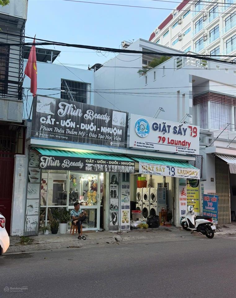 [ nhà mặt tiền đường bắc sơn  ngang siêu rộng 8,6m ] ra biển hòn chồng 500m giá 13 tỷ
