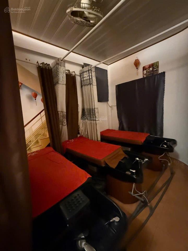 Nhà góc 2 mặt thoáng, hẻm 172 bạch đằng sát gần, đường nguyễn thị minh khai. giá 16 tỷ