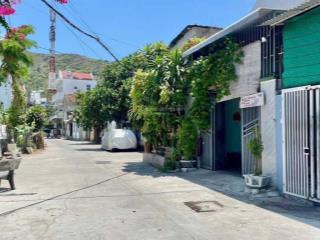 Đất mặt tiền sử hy nhan  ngang 6m * gần biển ba làng (tầm 350m) giá 7,5 tỷ.