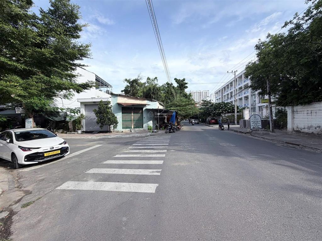 Đất đường trương thị kiến đường nhựa ô tô thông rộng rãi * cách biển 900m. giá 5,5 tỷ