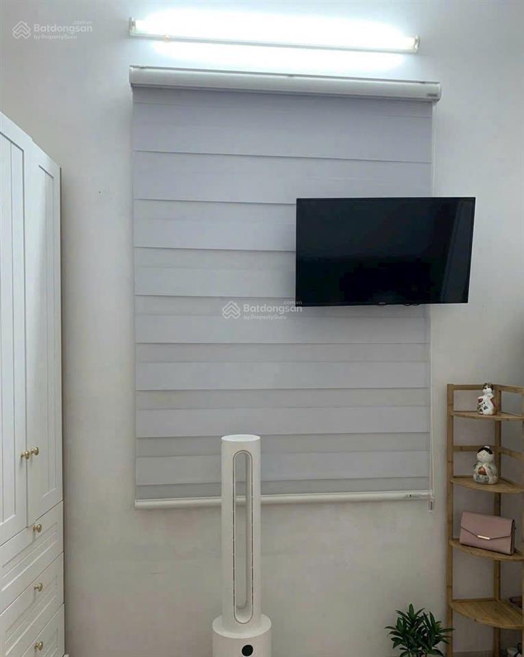 Nhà 3 tầng, hẻm ô tô lý thánh tôn, đang sẵn dòng tiền cho thuê khá ổn áp. giá 12 tỷ