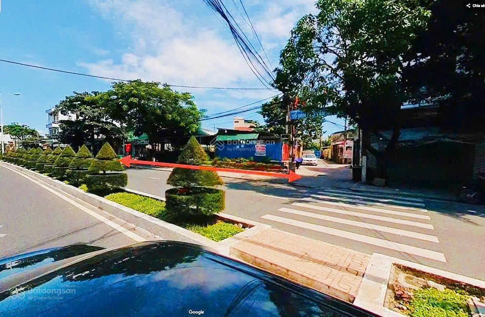 [ 3 mặt tiền đường trần phú  đối diện trường tiểu học vĩnh nguyên ] * ra biển 150m * giá  170 tỷ