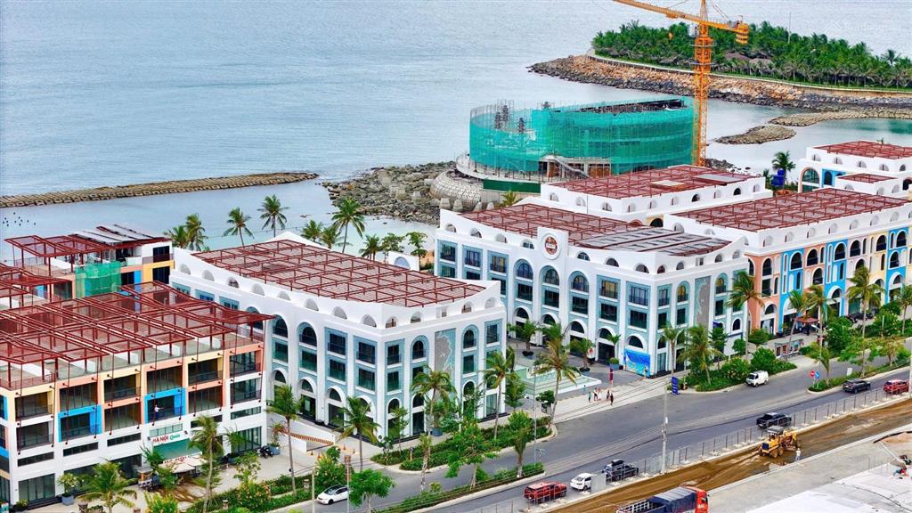 Shophouse vega city 4 tầng  mặt tiền phạm văn đồng * gần nhà hát đó. giá 10 tỷ