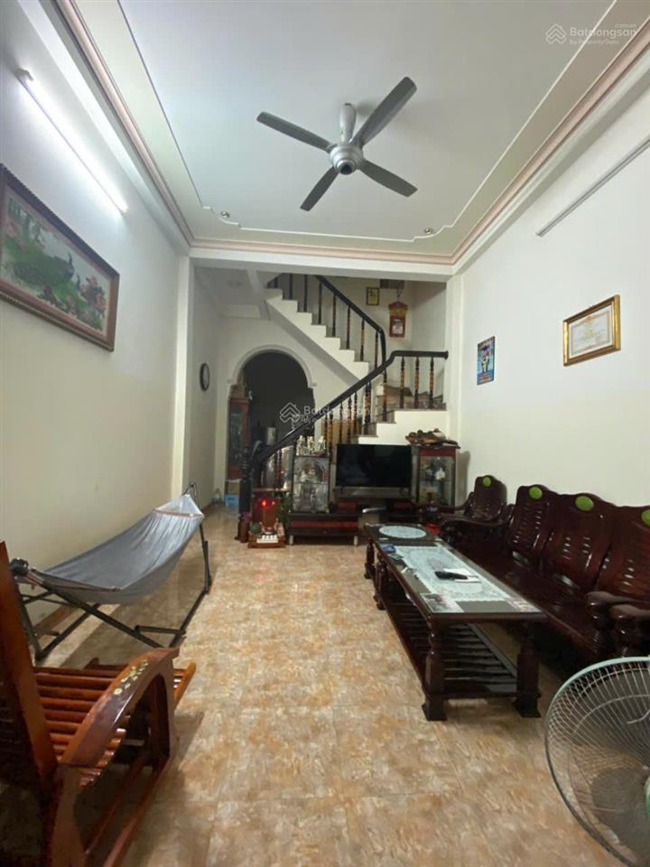 Nhà 3 tầng ô tô bắc sơn cách biển hòn chồng 80m (hẻm thông ô tô qua đặng tất) giá 9 tỷ