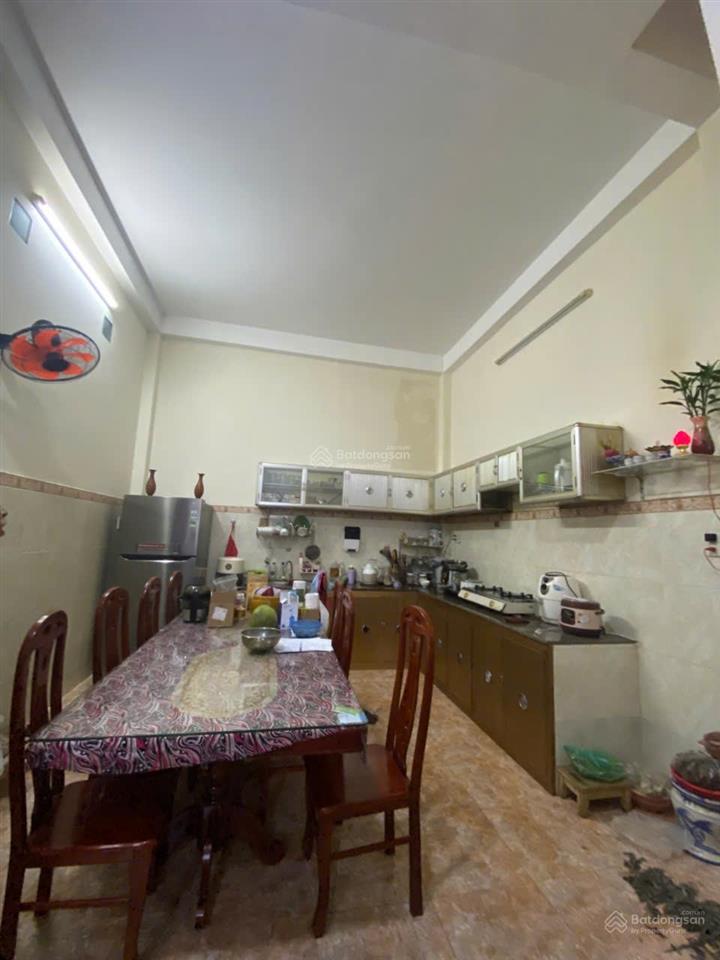Nhà 3 tầng ô tô bắc sơn cách biển hòn chồng 80m (hẻm thông ô tô qua đặng tất) giá 9 tỷ