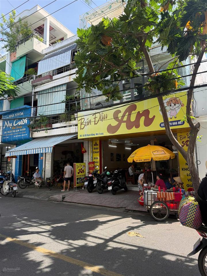 Nhà 3 tầng mặt tiền bạch đằng  ngang 6m, khu phố hàn khá sầm uất. giá 16 tỷ