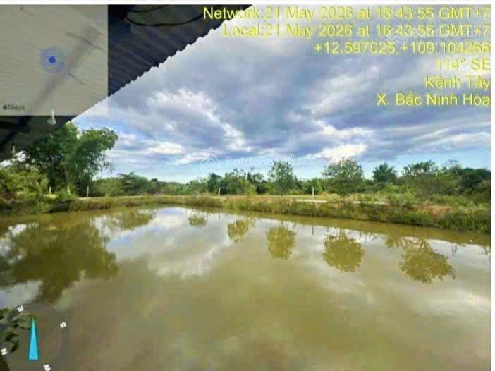 Nhà vườn hồ, giáp suối ninh an, ninh hoà * bám đường ô tô dài gần 200m * giá 1,760 tỷ