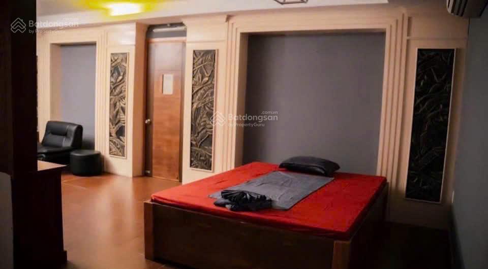 Nhà 11 tầng đường yết kiêu  doanh thu hàng tháng 110 triệu. giá 39 tỷ