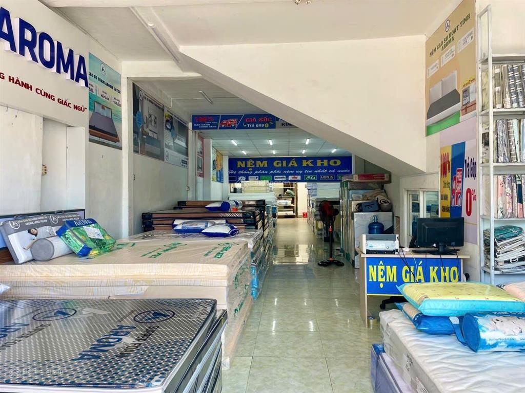 Nhà 2 tầng , mặt tiền đường 23/10  đang cho thuê kinh doanh ổn áp. giá 9,2 tỷ