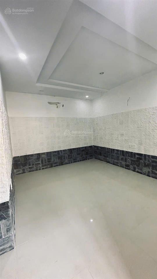 Tòa căn hộ 7 tầng, đường lê văn huân. cách biển 150m. giá 17 tỷ