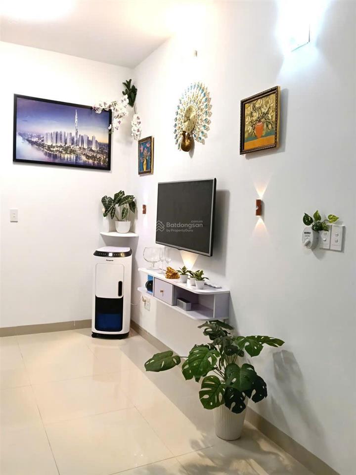 Căn hộ chung cư bình phú 2  full nội thất, view nguyễn chích, xéo biển, giá 1,8 tỷ