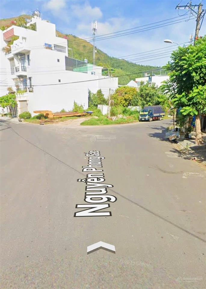 Nhà 3,5 tầng nguyễn phong sắc gần trạm đăng kiểm, cách biển hòn chồng 2,5km. giá 6 tỷ