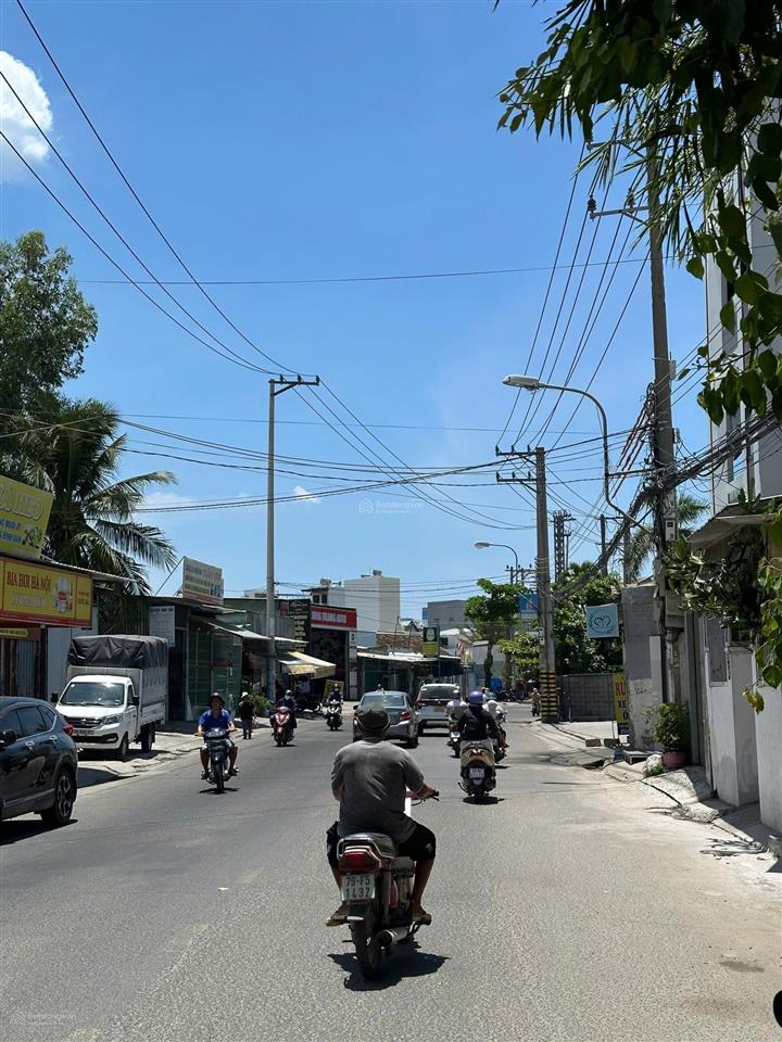 Nhà mặt tiền nguyễn khuyến, sát khu đô thị nam vĩnh hải gần luôn cả noxh vcn. giá 8,2 tỷ