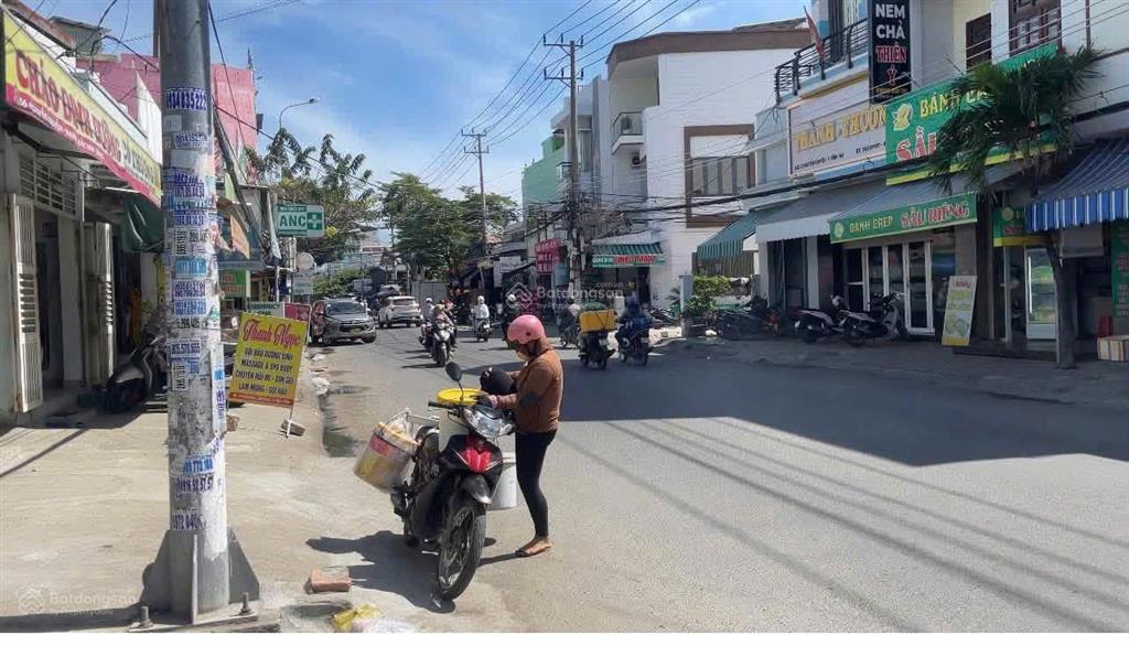 Dãy trọ nguyễn khuyến hẻm xe tải nhỏ, cách đường nhựa chính 60m (2 mặt trước & sau) giá 4,5 tỷ