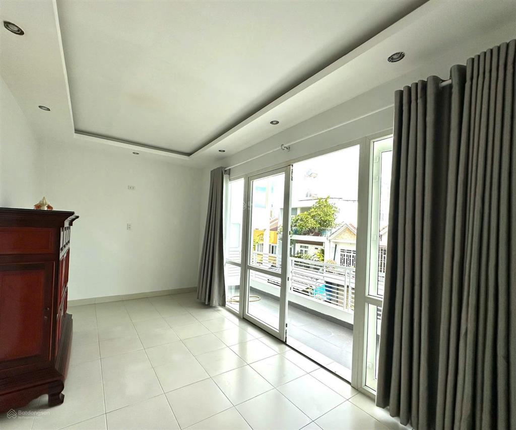 Nhà 2 tầng b6 khu đô thị vĩnh điềm trung  giáp đường cầu dứa  phú nông. giá 10 tỷ