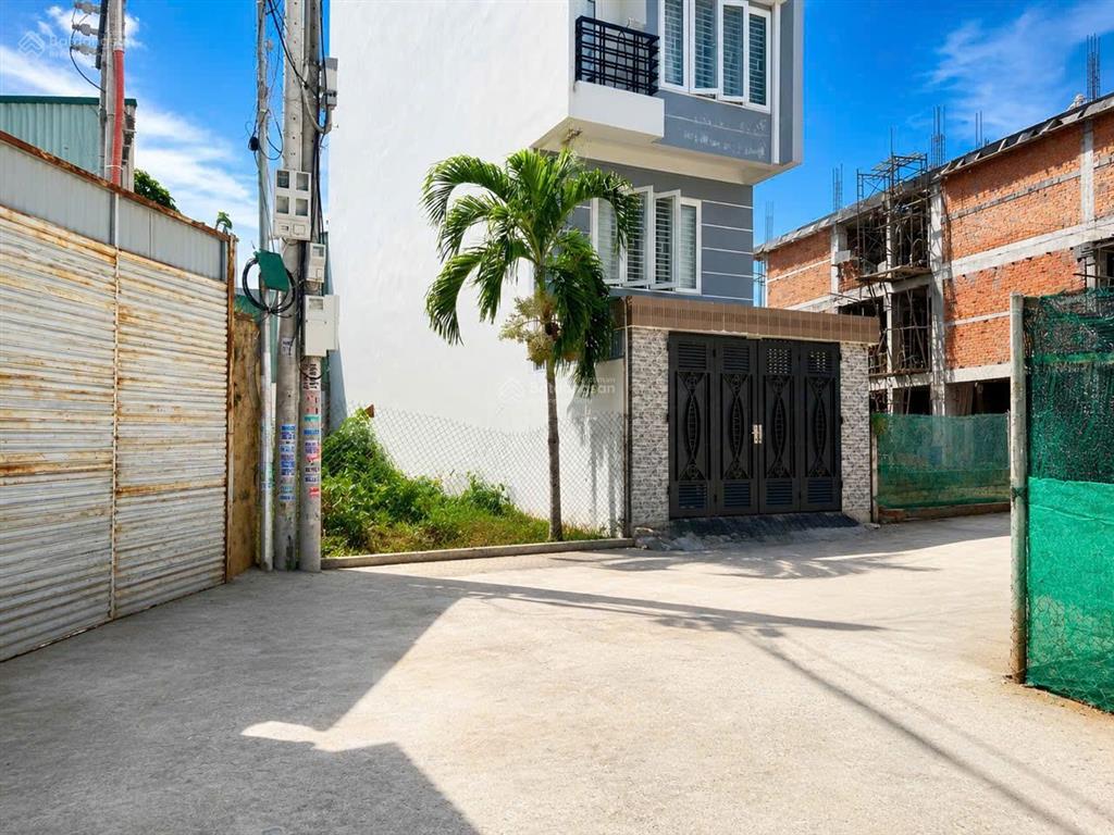 Hẻm ô tô đường đoàn trần nghiệp  phù hợp xây căn hộ, nghỉ dưỡng ra biển hòn chồng 500m 6 tỷ