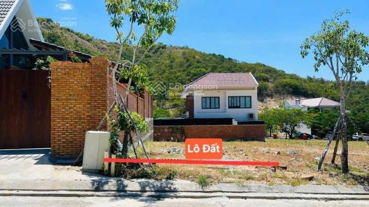 Đất biệt thự sinh thái giáng hương, ngang 9m. nhựa rộng ô tô vi vu 10m. giá 7,050 tỷ