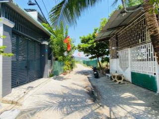 Mặt tiền phú xương đường ô tô  ngang lô đất dài 5,2m, cách biển hòn chồng 2km. giá 4,250 tỷ