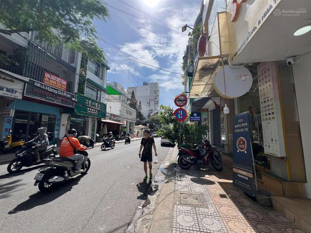 Nhà mặt tiền đường bạch đằngngay ngã tư tô hiến thành, nằm trong khu phố hàn sầm uất. giá 29,2 tỷ