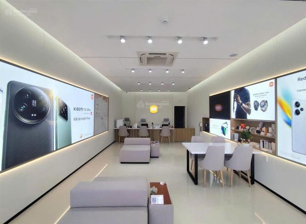 Nhà 3 tầng mặt tiền đường đồng nai  mới xây full nội thất * gần tố hữu * giá 11,9 tỷ