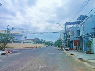 Nhà đường ngô văn sở  gần trường tiểu học vĩnh hoà 2  giá  5,9 tỷ