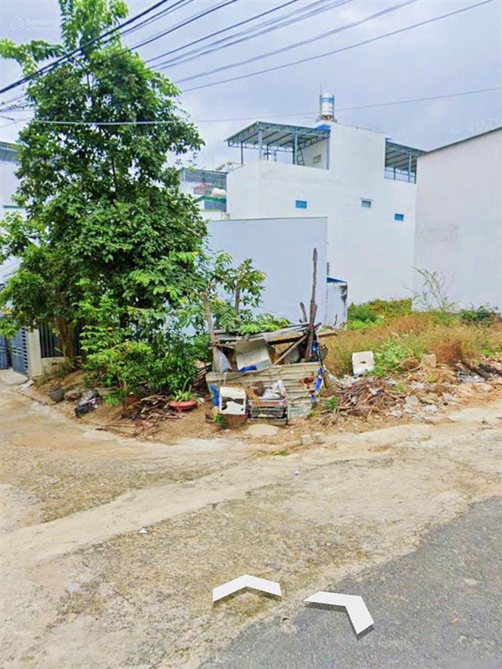 Lô góc 2 mặt tiền nguyễn phi khanh  ngang dài hơn 8m. giá 8,4 tỷ
