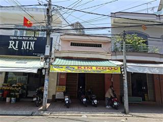 Nhà mặt tiền đường lạc long quân  vị trí kd ổn áp. giá 10,6 tỷ.