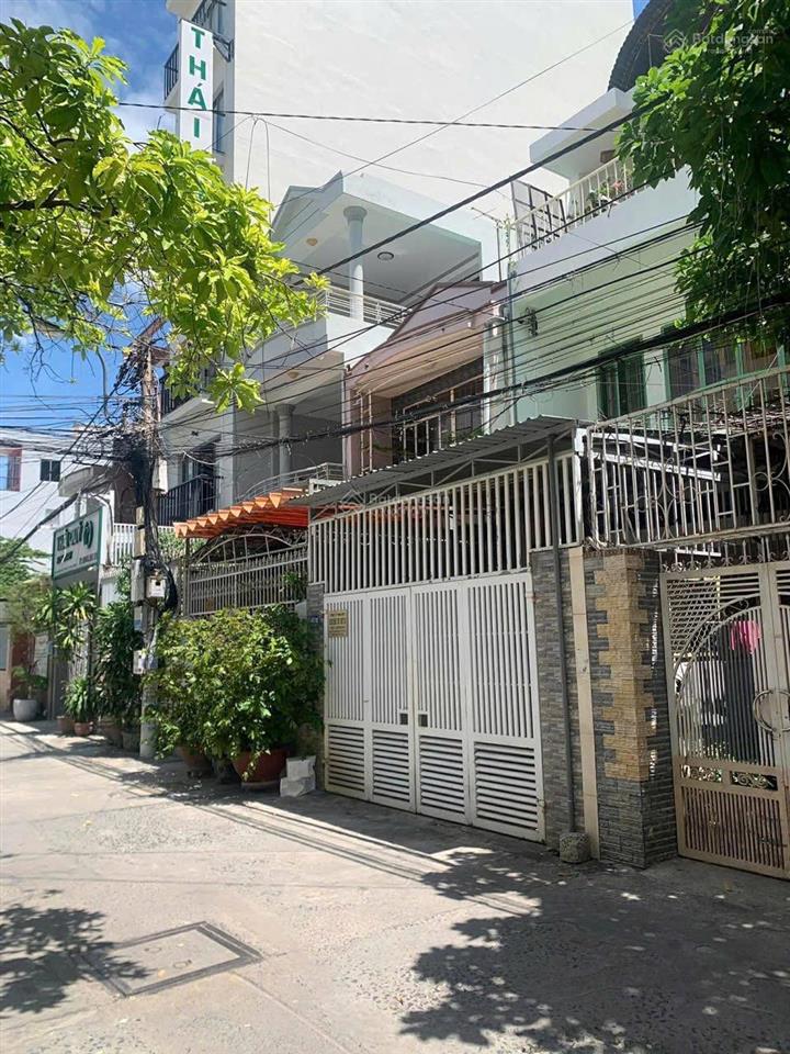 Nhà 3 tầng đường biệt thự  hẻm ô tô thông * cách biển trần phú  300m * giá  12,2 tỷ