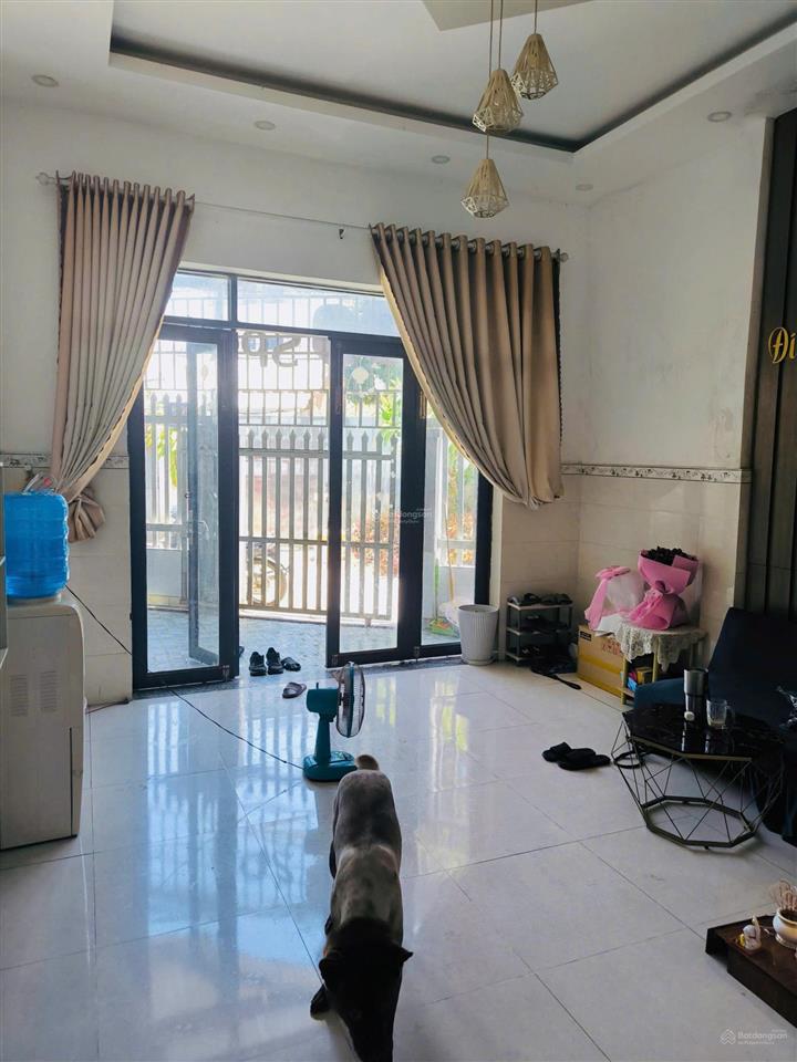 Nhà 2 tầng, sát đường số 22, gần khu đô thị vcn phước long đi ra sông quán trường 70m. giá 4,2 tỷ