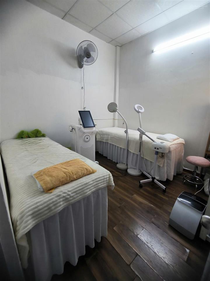 Nhà 2 tầng, sát đường số 22, gần khu đô thị vcn phước long đi ra sông quán trường 70m. giá 4,2 tỷ