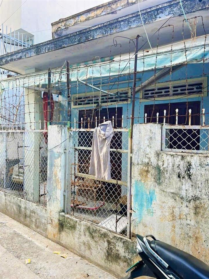 Hẻm ba gác lý phục man  gần đường đoàn trần nghiệp, ra biển hòn chồng 650m. giá 2,7 tỷ
