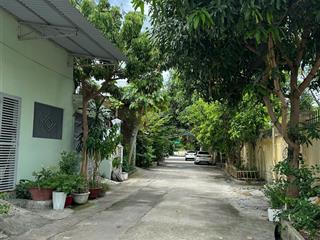 Nhà 3 tầng đã hoàn công đường sử hy nhan  gần biển ba làng (tầm 300m). giá 7,5 tỷ