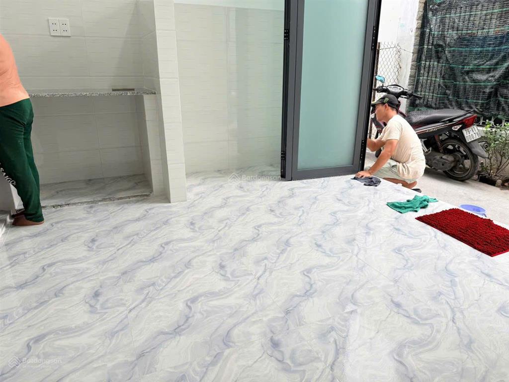 Nhà 1,5 tầng mới toanh, hẻm ba gác nguyễn biểu  ngang cách biển hòn chồng 500m. giá 1,450 tỷ