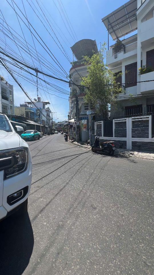 Chủ cần bán căn biệt thự trên đường Đồng Nai , Phường Nam Nha Trang