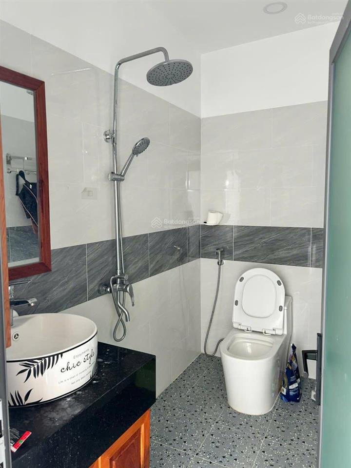 Nhà new 3 tầng hẻm bắc sơn  cách biển hòn chồng 400m  cách đường chính ô tô  15m* giá  5,050 tỷ