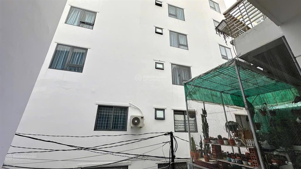 Nhà 5 tầng hẻm pasteur, giáp ngã tư đường yersin  trần hưng đạo. giá 10,7 tỷ