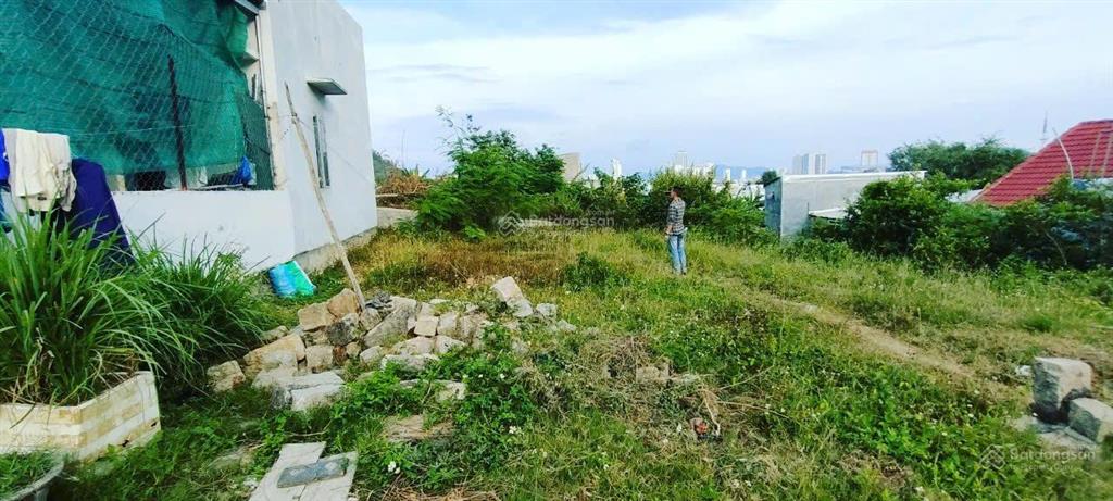 Đất dân xóm còi, đường ô tô cách bến xe phía bắc 500m, đi ra biển hòn chồng 3km. giá 1,150tỷ