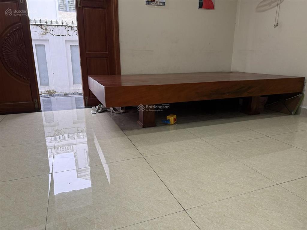 Góc 2 mặt tiền biệt thự 3 tầng hà huy giáp  quận 12, tp hcm full nội thất. giá 25 tỷ