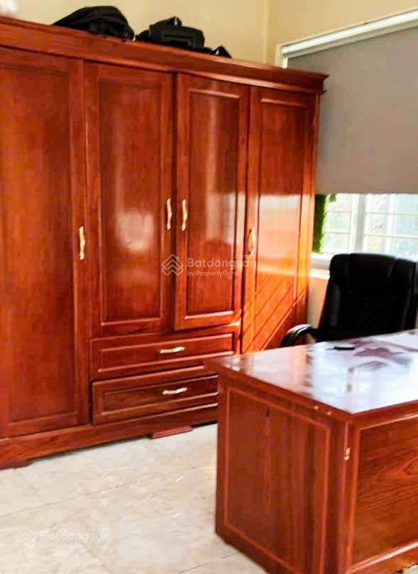 Góc 2 mặt tiền biệt thự 3 tầng hà huy giáp  quận 12, tp hcm full nội thất. giá 25 tỷ