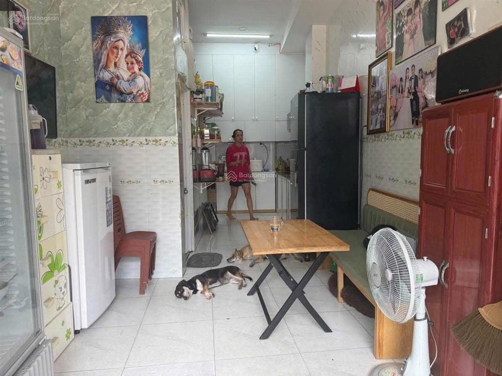 Nhà 2 tầng đường lê nghị  ngang 6m ( đối diện trường tiểu học vĩnh hoà 1. giá 4,680 tỷ