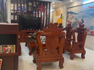 Nhà 3 tầng hẻm đường nguyễn quyền  giáp trường ptth hermann gmeiner giá 11 tỷ.